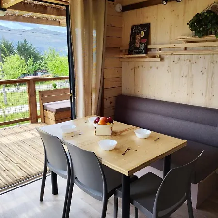 Camping Colombres キャンプ場 コロンブレス