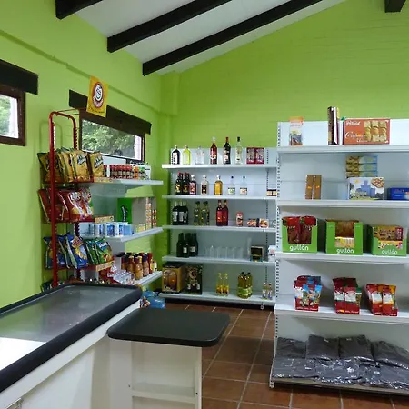 キャンプ場 Camping Colombres コロンブレス