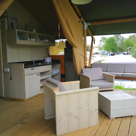 مكان تخييم Camping Colombres كولومبيريز