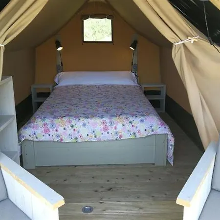 Camping Colombres *